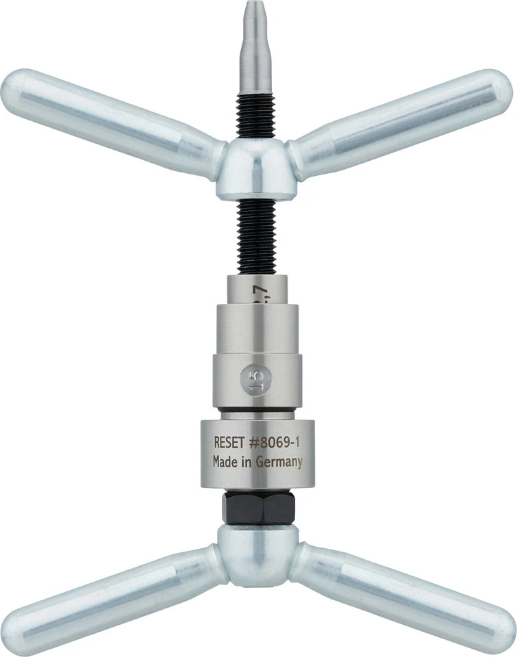 Presswerk Ein- Und Auspresswerkzeug