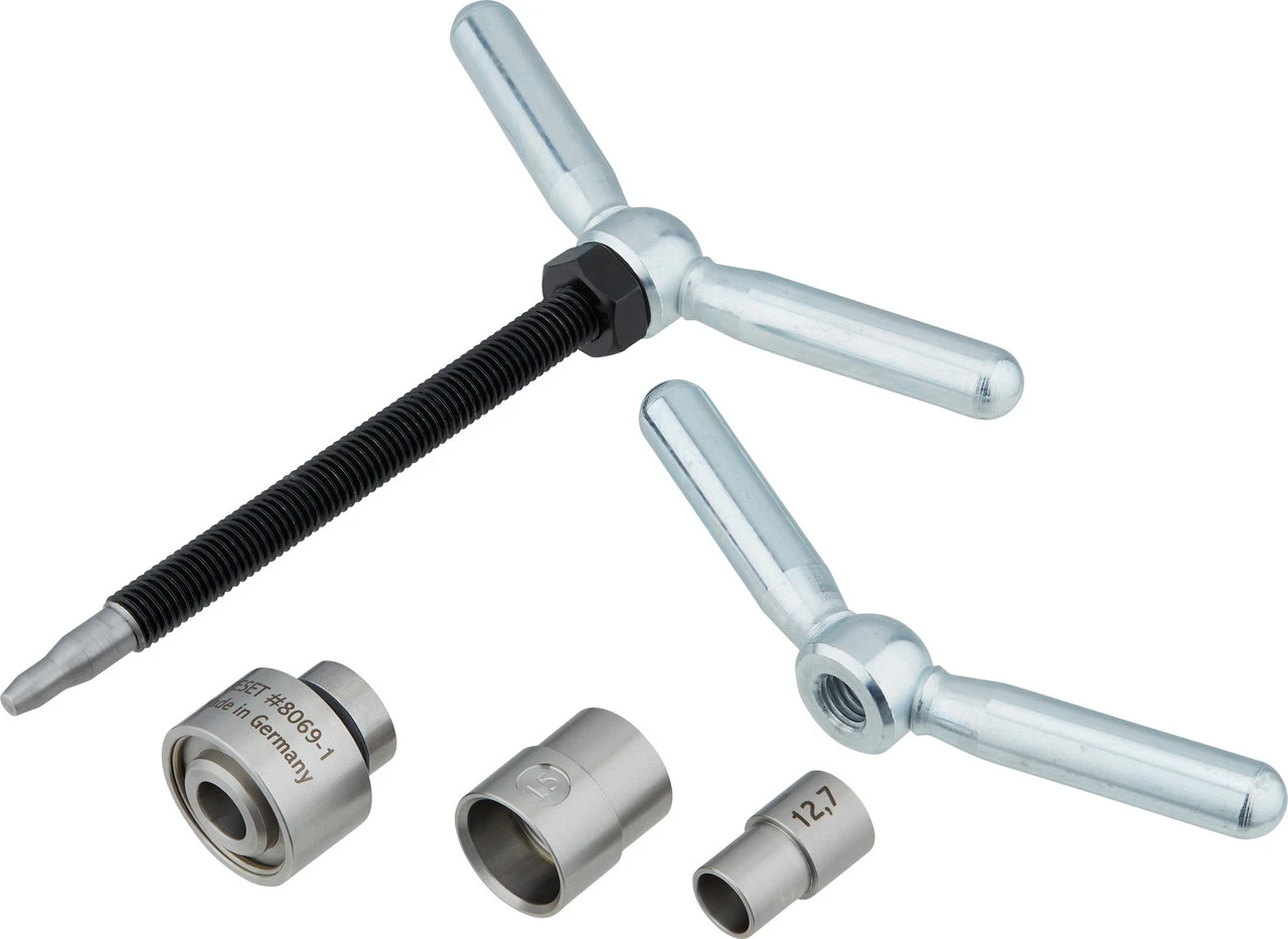 Presswerk Ein- Und Auspresswerkzeug – Bild 3